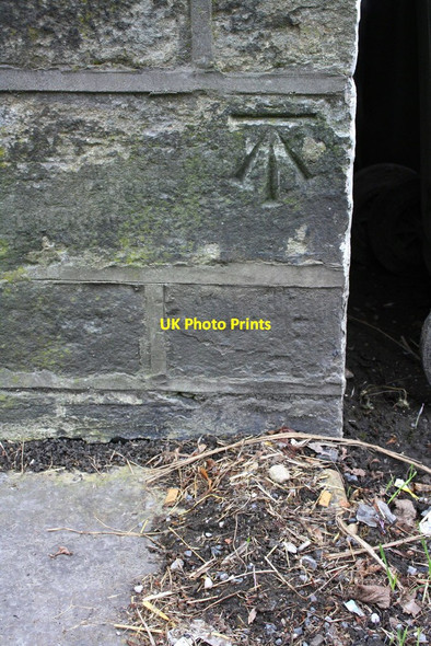 Photo 6"x4" Benchmark on #26 Keighley Road Silsden c2016
