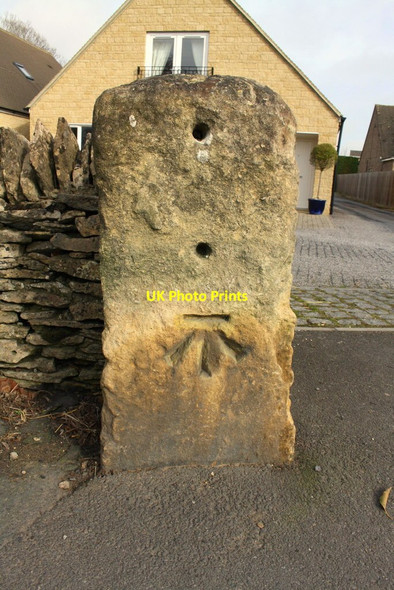 Photo 6"x4" Benchmark on milestone outside #20a Shilton Road Carterton\/SP2806 c2017