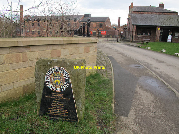 Photo 6"x4" Leeds Waterfront Heritage Trail sign Cross Green\/SE3232 c2017