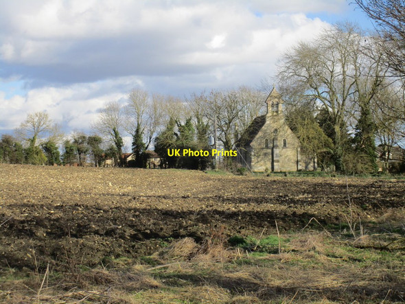 Photo 6"x4" St. Lucia's church Dembleby across the field Dembleby c2017