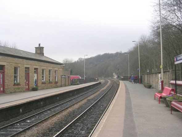 Photo 6"x4" Todmorden Station Todmorden c2009
