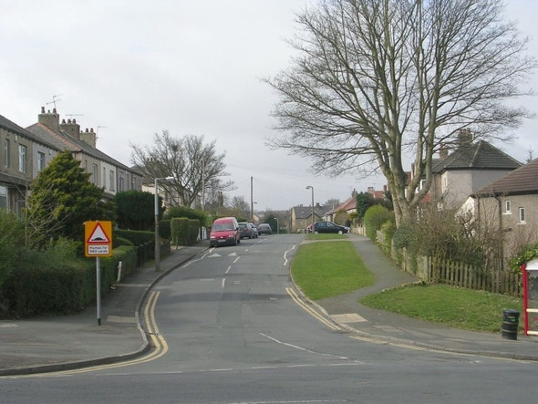 Photo 6"x4" Poplar Grove - Moore Avenue Buttershaw c2009