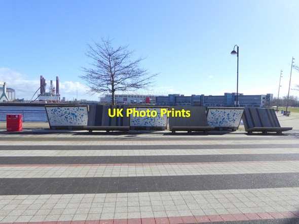 Photo 6"x4" Benches by Middlesbrough Dock Middlesbrough c2017