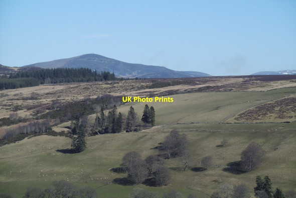 Photo 6"x4" A view across Strath Ardle Ballintuim\/NO1054 c2017