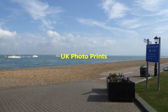 Photo 6"x4" Foot and cycle path along the beach Cowes c2016