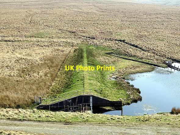 Photo 6"x4" Earthbank and weir at the north end Llyn Penrhaeadr Llyn Penrhaeadr c2017