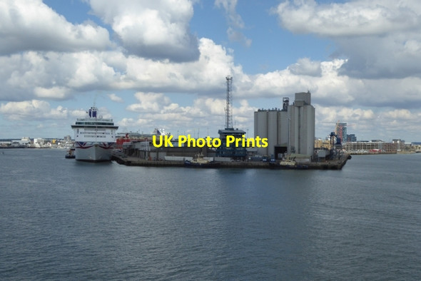Photo 6"x4" Radar station and cruise liner terminal Ocean Village c2016