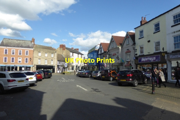 Photo 6"x4" Market place Knaresborough c2017