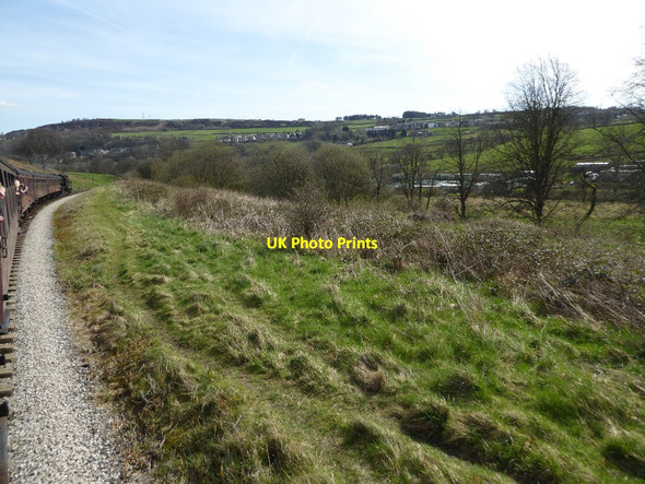 Photo 6"x4" The Worth valley Cackleshaw c2017
