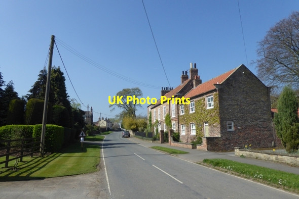 Photo 6"x4" Main Street near Chapel Lane Askham Bryan c2017