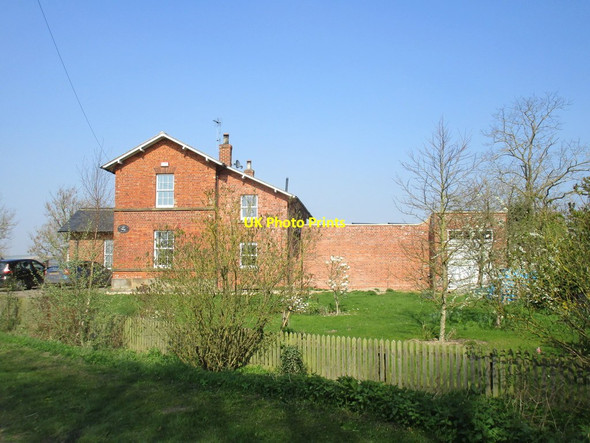 Photo 6"x4" The former station, Shiptonthorpe Shiptonthorpe c2017