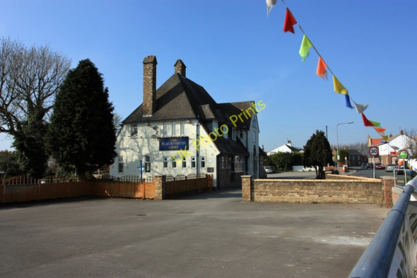 Photo 6"x4" The Blacksmiths Arms, Coniston, East Yorkshire Coniston\/TA1535 c2009