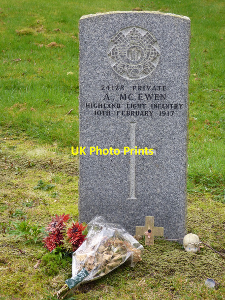 Photo 6"x4" WWI Grave, Port Glasgow cemetery Port Glasgow c2017