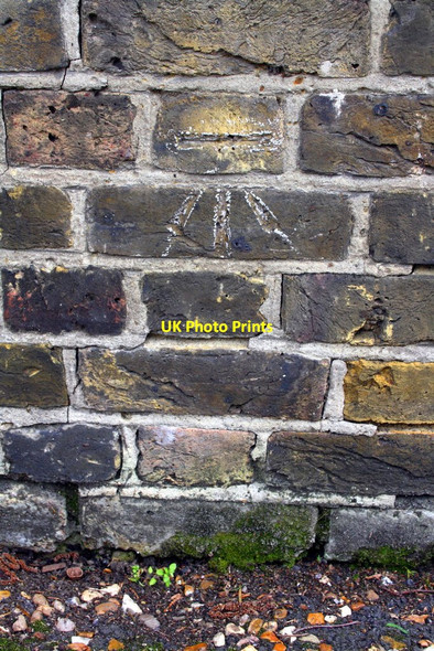 Photo 6"x4" Benchmark on West Walk wall Ealing c2016