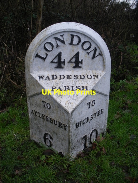 Photo 6"x4" Old Milepost by the A41, High Street, Waddesdon Waddesdon c2002
