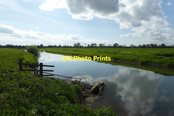 Photo 6"x4" Looking downstream Thorganby\/SE6941 c2017