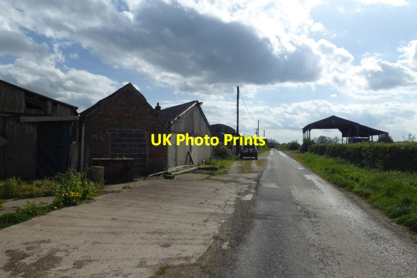 Photo 6"x4" Passing Mill House Farm Bubwith c2017