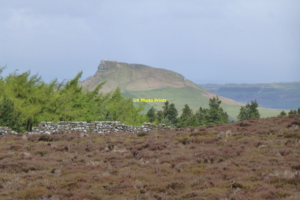 Photo 6"x4" Roseberry Topping Great Ayton c2017