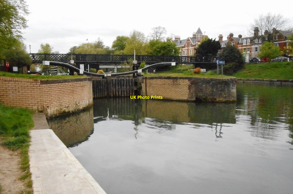 Photo 6"x4" Jesus Lock on the River Cam Cambridge\/TL4658 c2017