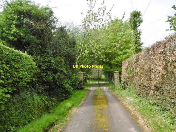Photo 6"x4" Bloxworth, gateway Bloxworth c2017