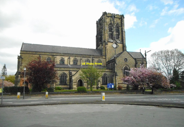 Photo 6"x4" St Margaret's Church Altrincham c2017