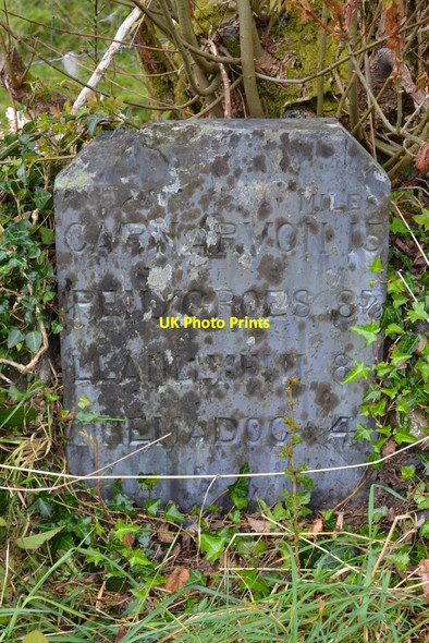 Photo 6"x4" Old Slate Milestone Golan c2017