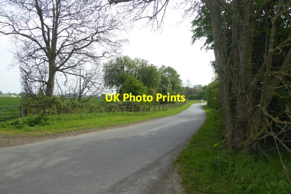 Photo 6"x4" Road to the B1224 Wetherby c2017