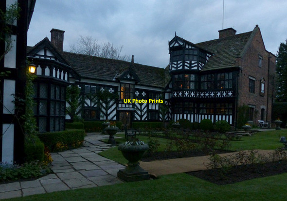 Photo 6"x4" Gawsworth Hall, garden front Gawsworth c2017