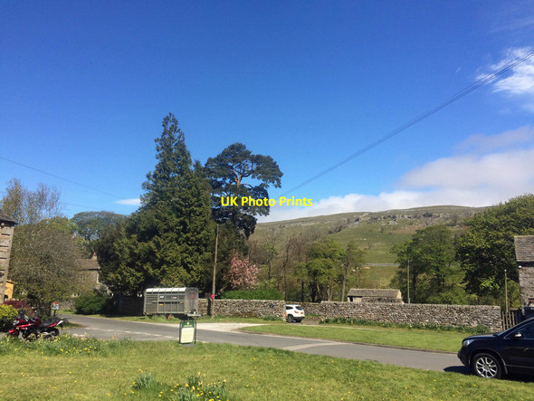 Photo 6"x4" Blue skies over Arncliffe in the Yorkshire Dales Arncliffe c2017