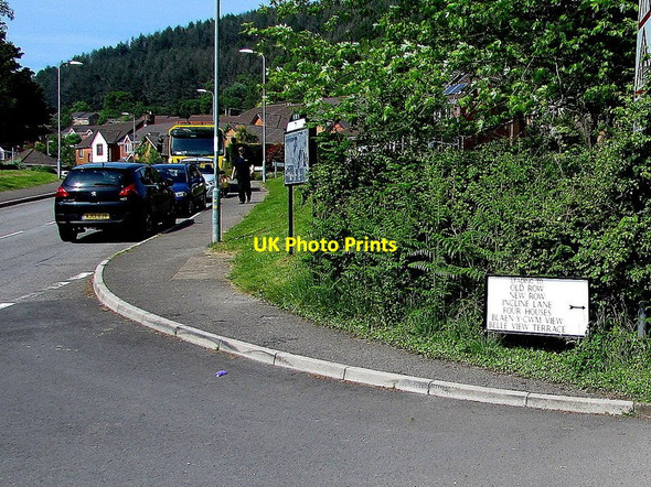 Photo 6"x4" Large street name sign on a Henllys corner, Cwmbran Fairwater\/ST2794 c2016