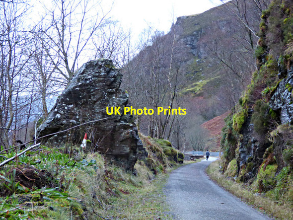 Photo 6"x4" Glen Ogle railway path Lochearnhead c2015 P2