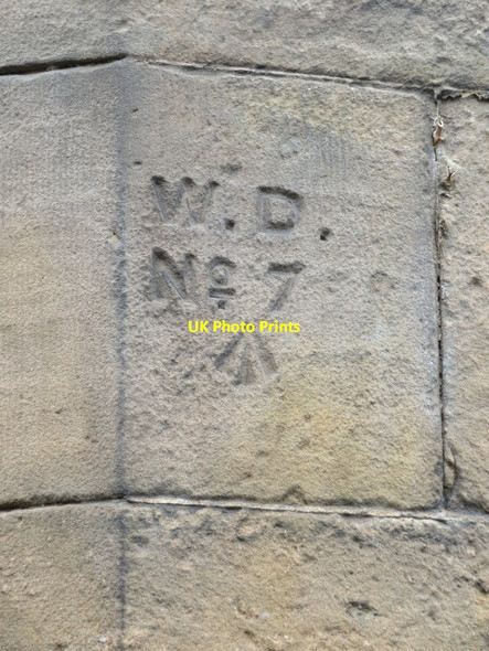 Photo 6"x4" Chester Castle Barracks War Department boundary stone #7 Chester c2016