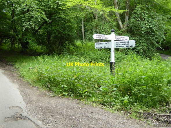 Photo 6"x4" Signpost on Birchgrove Lane Birchgrove\/TQ4029 c2017