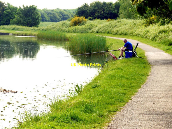 Photo 6"x4" A lone fisherman on the Leeds to Liverpool Canal Litherland c2017