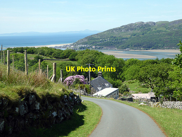 Photo 6"x4" Walking down to Arthog Arthog c2017
