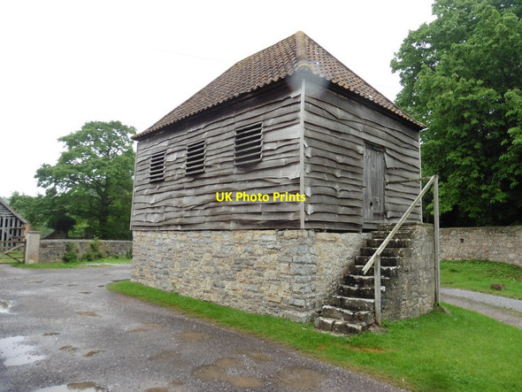 Photo 6"x4" Granary, Fairfield House Estate Burton\/ST1944 c2017