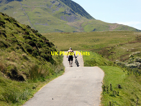 Photo 6"x4" Walking up the hill Arthog c2017