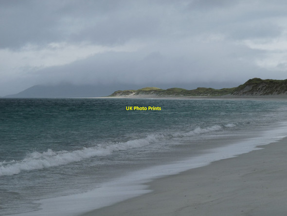 Photo 6"x4" The western beach of Berneray Borgh\/NF9181 c2009