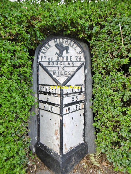 Photo 6"x4" Old Milepost by the A3, Ramsey, Isle of Man Ramsey\/SC4594 c2015