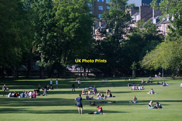 Photo 6"x4" People on The Meadows, Edinburgh Edinburgh c2017