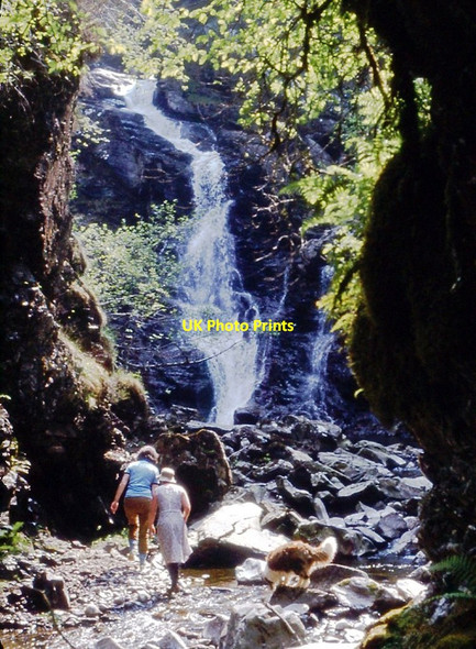 Photo 6"x4" Exploring Corrimony Falls Corrimony c1982