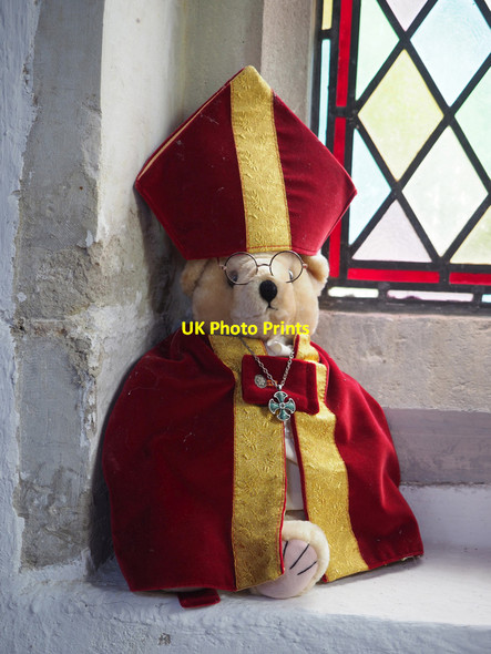 Photo 6"x4" St Mary Magdalene, Hilton - Window The Green\/TL2966 c2017