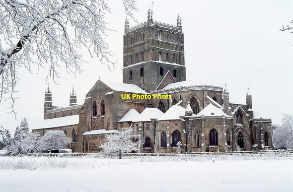 Photo 6"x4" Tewkesbury Abbey in snow Tewkesbury c1981