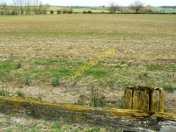 Photo 6"x4" Farmland near Thunder Brook Wootton Bassett c2009