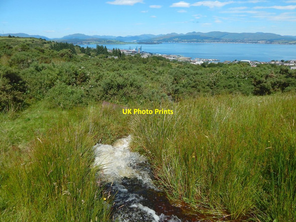 Photo 6"x4" Burn flowing from a water shaft Greenock\/NS2776 c2017