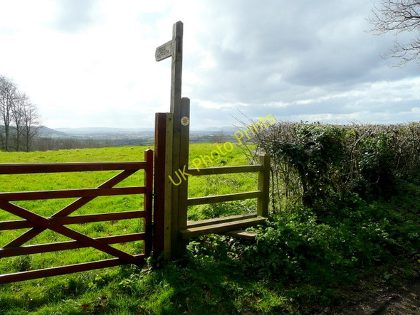 Photo 6"x4" Stile in the sunshine Crow Hill\/SO6326 c2009