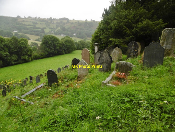 Photo 6"x4" Glyn Ceiriog, cemetery Dolywern c2017