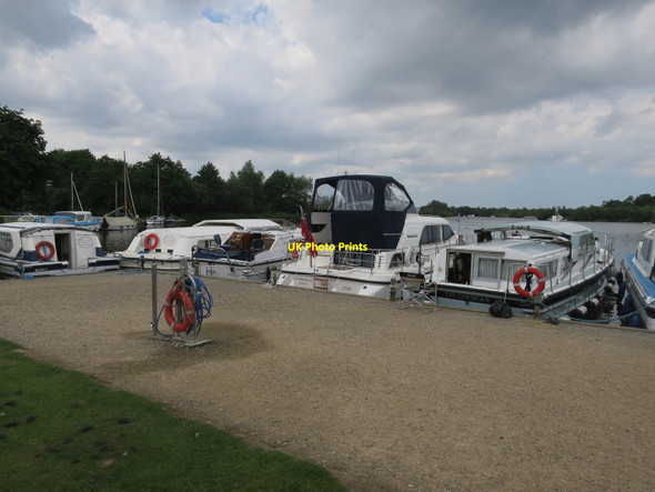 Photo 6"x4" Boats on Malthouse Broad Ranworth c2017