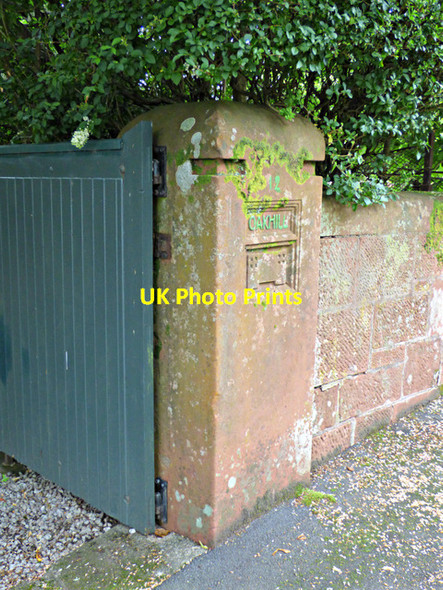 Photo 6"x4" Oakhill gatepost Skelmorlie c2017 P1