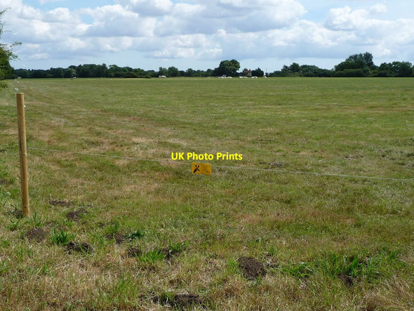 Photo 6"x4" Mellis Common, looking east towards Potash Farm Little Green\/TM0774 c2017